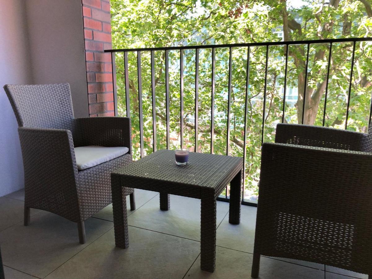 Komfort Z Balkonem W Centrum Breslau