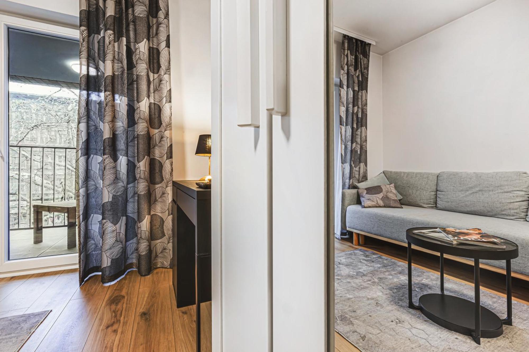 Komfort Z Balkonem W Centrum
